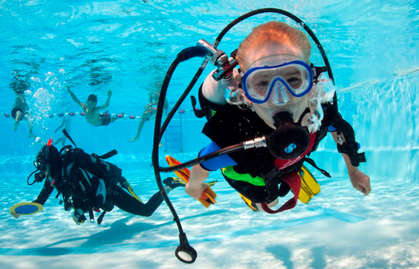 Underwater adventure for kids with sea turtles